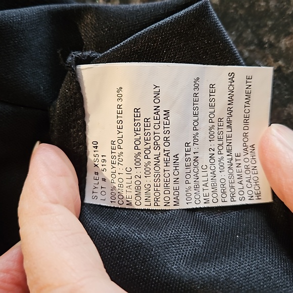 Black dress. Escape size 8. Lace elegant - Picture 9 of 11